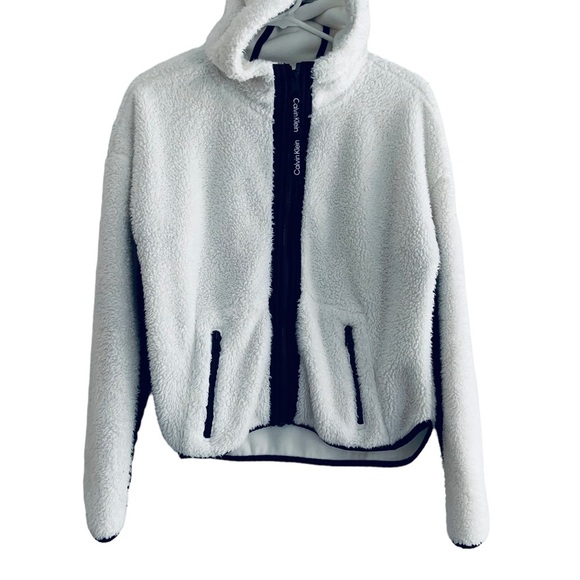🖤Calvin Klein Performance S White Soft Fur Jacker 2 Pockets;a stain-free hood🖤 - Picture 2 of 8